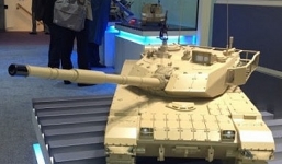 Trung Quốc 'khoe' xe bọc thép vượt mặt siêu tăng T-14 Armanta của Nga