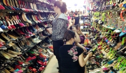 Dân mạng lại xôn xao với video 'hàng Tàu hay hàng Trung Quốc'