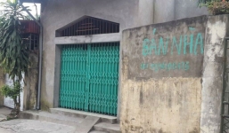 Em trai giở trò đồi bại với chị gái họ nhiều lần?