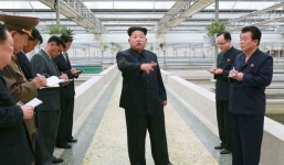Kim Jong-un lệnh phá hủy 10.000 ngôi nhà gần biên giới TQ