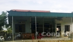 Người cha lặn ngụp suốt 5 giờ mò xác con trai bị đuối nước