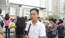 Đề thi Toán vào lớp 10 năm 2015: 'Đề thi có vẻ khó'