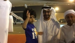 Cuộc sống đế vương của dân chơi nhí Dubai