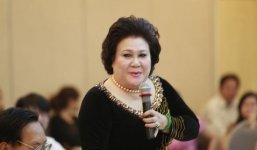 Nữ đại gia hào phóng xóa nợ trăm tỉ