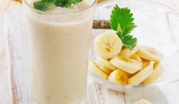 Cách làm sinh tố chuối sữa thơm ngon bổ dưỡng tại nhà