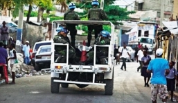 Lính gìn giữ hòa bình LHQ 'đổi hàng viện trợ lấy tình dục'