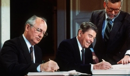 Nga: Mỹ sẽ gánh “hậu quả” nếu triển khai tên lửa ở châu Âu