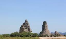 Thực hư 5 người đàn ông đánh cắp kho báu ở chân núi Ngũ Nhạc