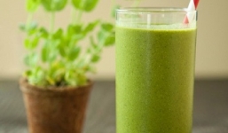 Cách làm sinh tố chuối trà xanh thơm ngon đơn giản nhất tại nhà