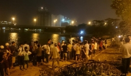 Hà Nội: Chết đuối vì bơi trong ngày mưa giông kinh dị