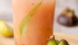 Cách làm sinh tố măng cụt  tuyệt ngon cho ngày hè nắng nóng