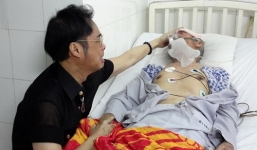 Ca sĩ Ngọc Sơn suy sụp vì cha qua đời