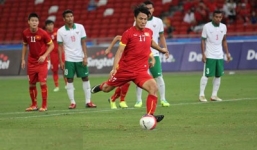 Video U23 Việt Nam vs U23 Indonesia: Bàn mở tỷ số của Hồng Quân