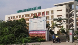  Sư thầy nói về trang phục đỏ trong vụ tự tử ở trường cao đẳng nghề