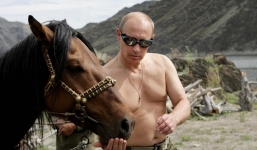 16 bức ảnh lý giải tại sao Tổng thống Putin được tôn sùng