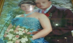 Người vợ nghèo miền ven biển bị chồng hành hung như cơm bữa