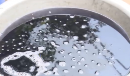 Giếng khoan kỳ lạ có nước màu tím đen ở Phú Thọ: Hé lộ nguyên nhân