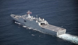 Ảnh vệ tinh: Trung Quốc đưa tàu chiến tới Đá Vành Khăn