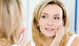 Dấu hiệu cho thấy da của bạn đang bị lão hóa