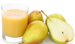 Cách làm sinh tố lê ngọt mát trong mùa hè nắng nóng