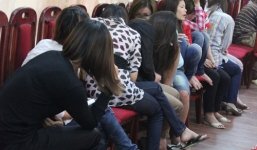 Bán dâm dưới hình thức là nhân viên nhà hàng