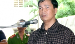 Nguyên Đại úy CSGT Suối Tre lĩnh 9 năm tù:  có 'người bí ẩn mà bị cáo không thể nào khai ra'