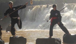 Võ sĩ… một chân khiến nhiều người rơi nước mắt vì cảm phục