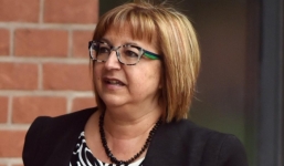 Chấn động: nữ hiệu trưởng 'quan hệ' với hai học sinh