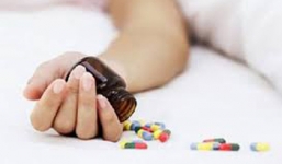 Nữ sinh tự tử vì bị tung clip nóng: Đừng trách cô gái!