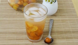 Cách ngâm mơ đường thơm ngon không bị váng giải nhiệt mùa hè