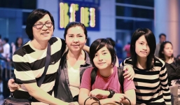 Gia đình Phương Thảo - Ngọc Lễ rạng rỡ tại Việt Nam