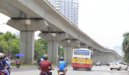 Chuyên gia nói gì về đường sắt trên cao uốn lượn bất thường