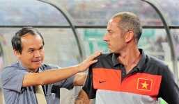 Bầu Đức lên tiếng về tương lai của HLV Graechen