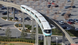 Nước ngoài có xây đường sắt trên cao uốn lượn như ở Việt Nam?