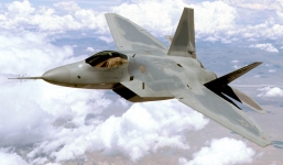 Video: Tròn mắt với 'siêu' chiến đấu cơ của Không lực Mỹ