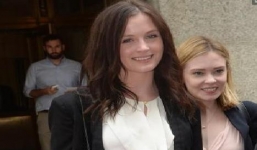 Cưỡng bức nhân viên nữ, sếp phải đền 400 tỷ đồng