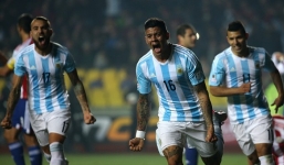 Vùi dập Paraguay, Argentina giành vé vào chung kết Copa America