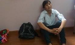 Nữ sinh bị cướp hành lí trước giờ thi THPT quốc gia