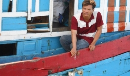 Tàu cá ngư dân Quảng Ngãi bị tàu Trung Quốc tấn công ở Hoàng Sa