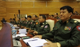 Thiếu tướng Myanmar mất chức vì để bom rơi sang Trung Quốc