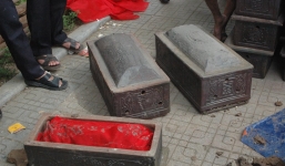 Đào mương, phát hiện nhiều hài cốt trước trường Đại học Công đoàn