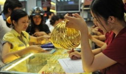Giá vàng hôm nay 2/7: Giá vàng SJC tiếp tục giảm