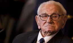 Nicholas Winton - 'Hiệp sĩ' cứu 669 đứa trẻ Do Thái - qua đời