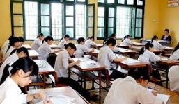 Thi THPT: Giám thị kí nhầm, thí sinh 'mất oan' 30 phút làm bài?