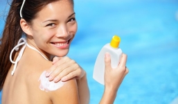 Cẩm nang đối phó với nắng nóng đỉnh điểm 