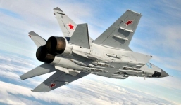 Video: Cận cảnh chiến đấu cơ hiện đại nhất thế giới MiG-31