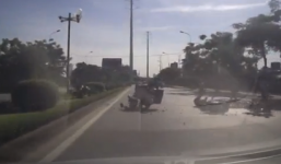 Hà Nội: Tài xế đi ngược chiều gây tai nạn liên hoàn