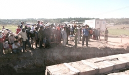 Cống nước thi công không có đèn chiếu sáng, một người rơi xuống tử vong