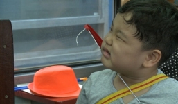 Con trai Xuân Bắc 'bóc mẽ' bố nói điêu 