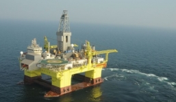 TQ đưa giàn khoan Hưng Vượng khoan thăm dò ở Biển Đông